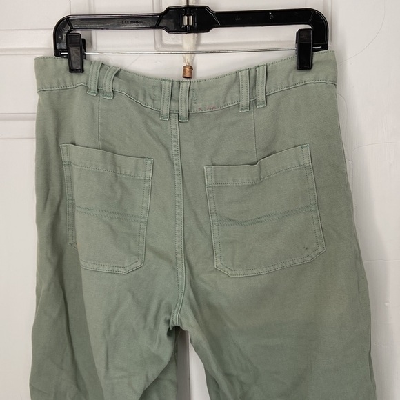 UO light green crop work pants with knee patch - Picture 5 of 8